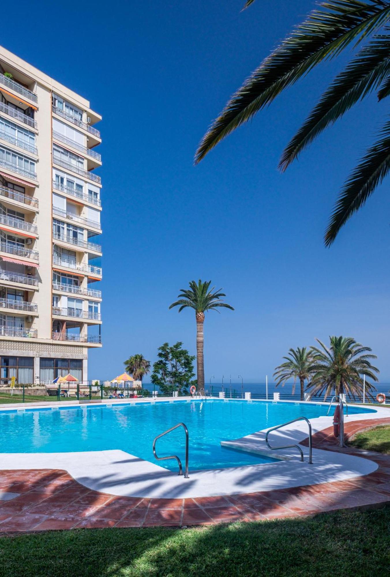 Fabuloso Apartamento Con Increibles Vistas Al Mar Torremolinos Eksteriør billede